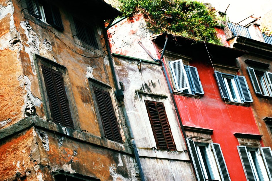 Rome, Via dei Banchi Vecchi, November 2006